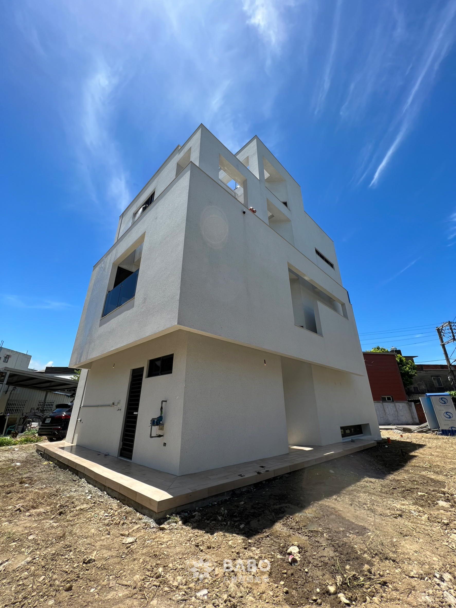 ▲建築主體工程，指的是建築結構體的施工，也就是房子的「骨架」部分，包含地基、樓板、牆體、樑柱、屋頂等基本結構系統的建造。